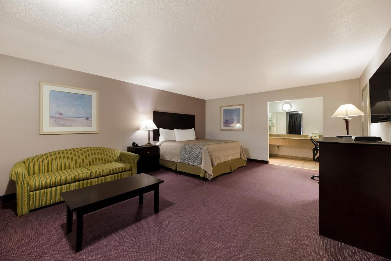 Americas Best Value Inn Alpine Exterior photo