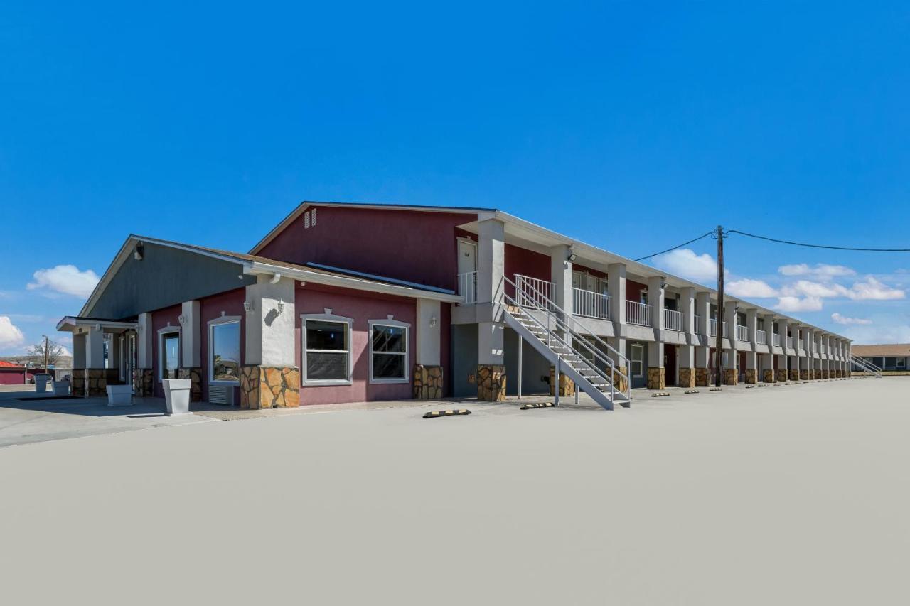 Americas Best Value Inn Alpine Exterior photo