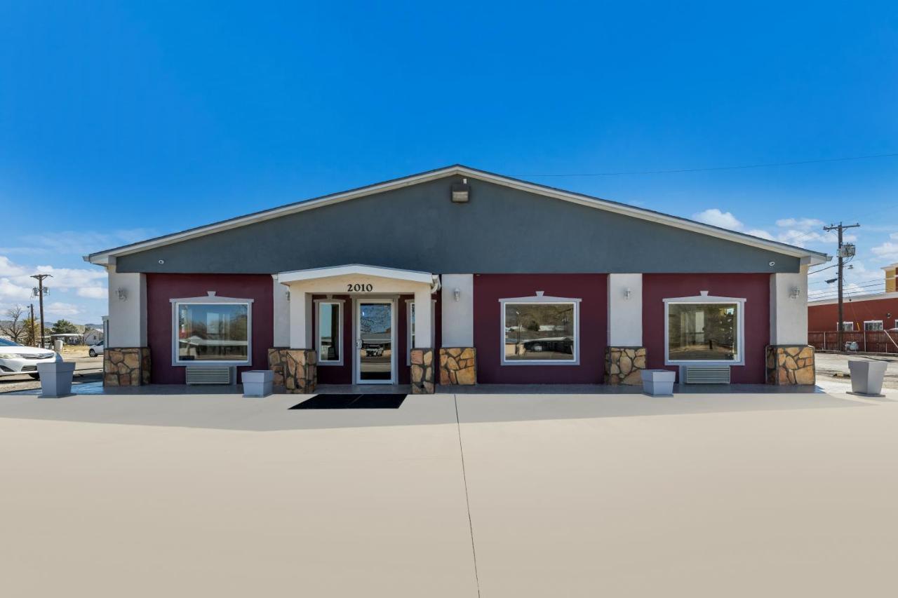 Americas Best Value Inn Alpine Exterior photo